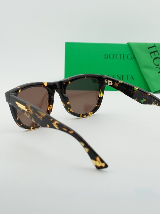 Bottega Veneta BV1001S 002 Square Sunglasses - Havana / Brown main image 10